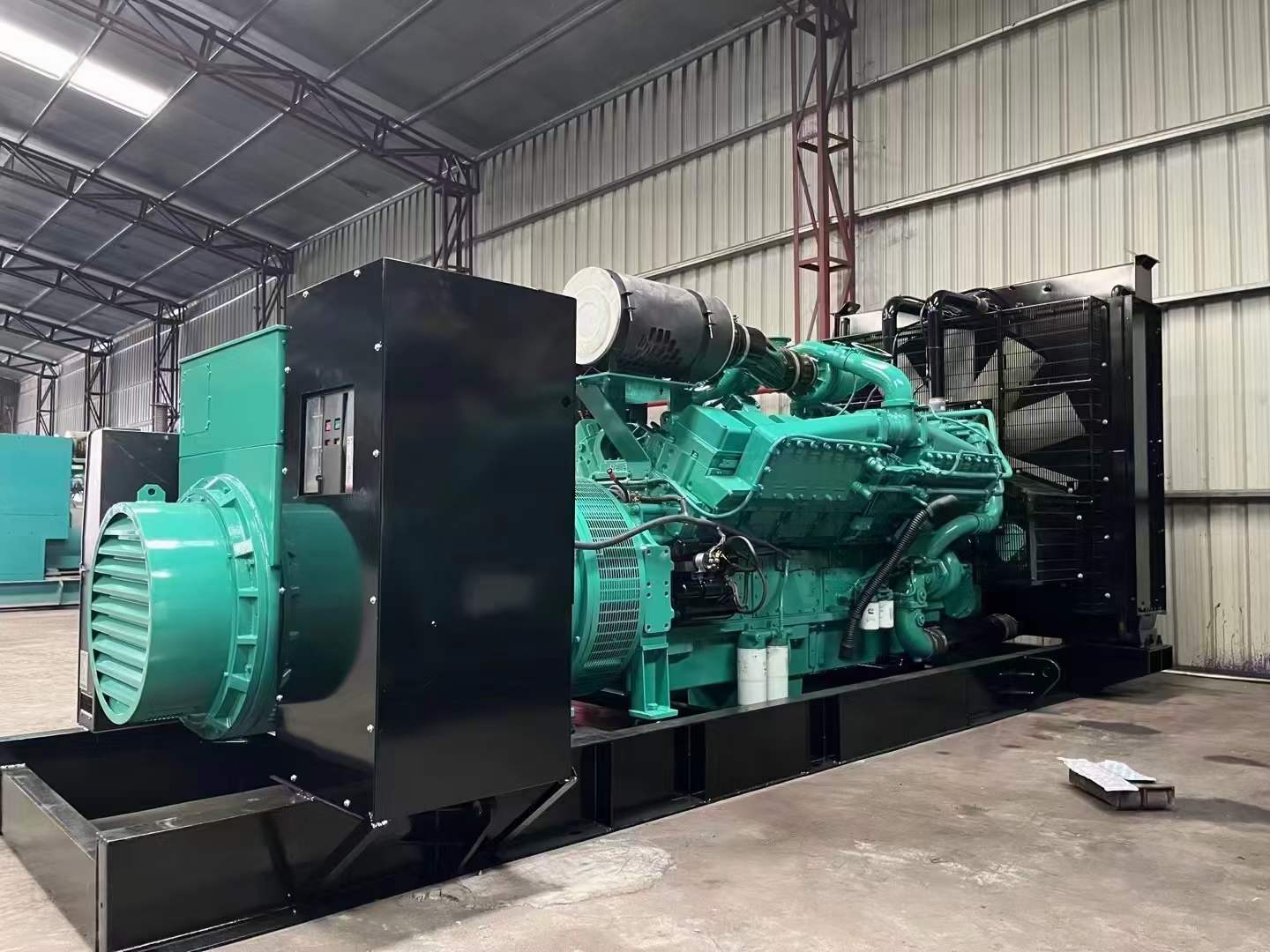 奇台如何降低 800kW 柴油发电机输出电流的波动?